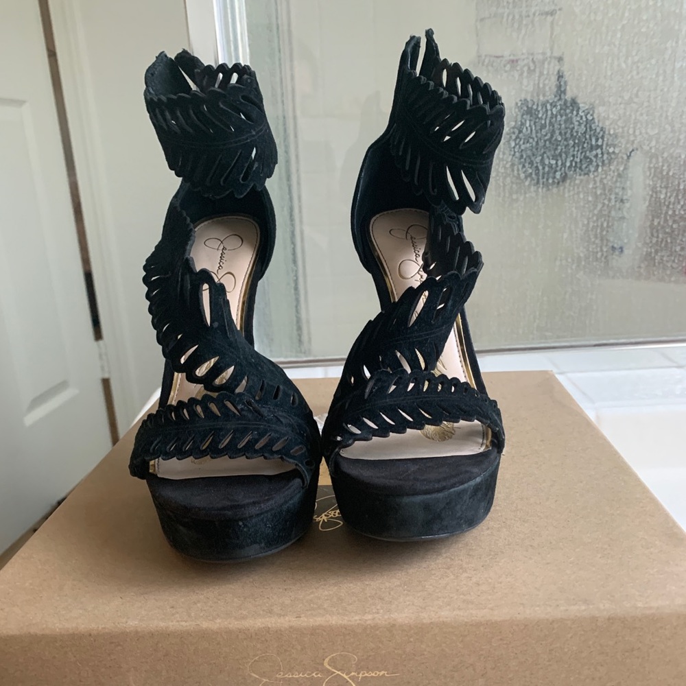 Jessica Simpson heels